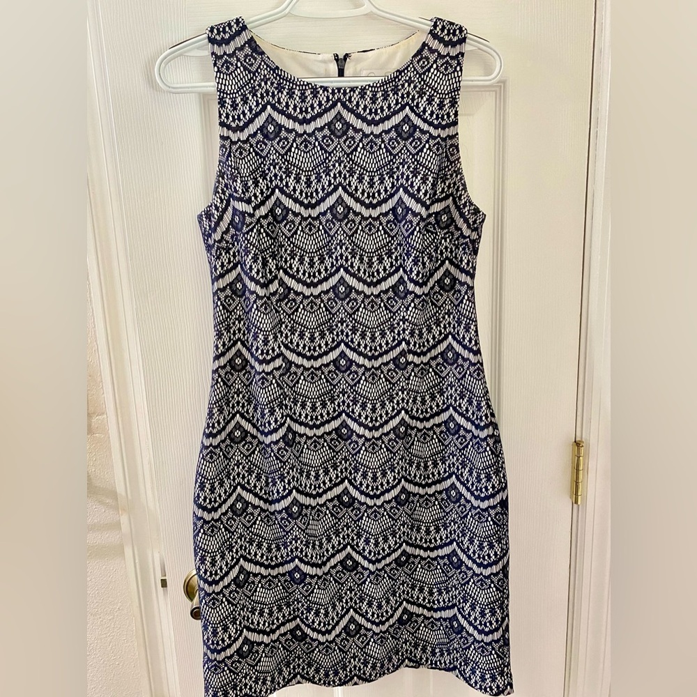 Jessica Simpson Black and white dress